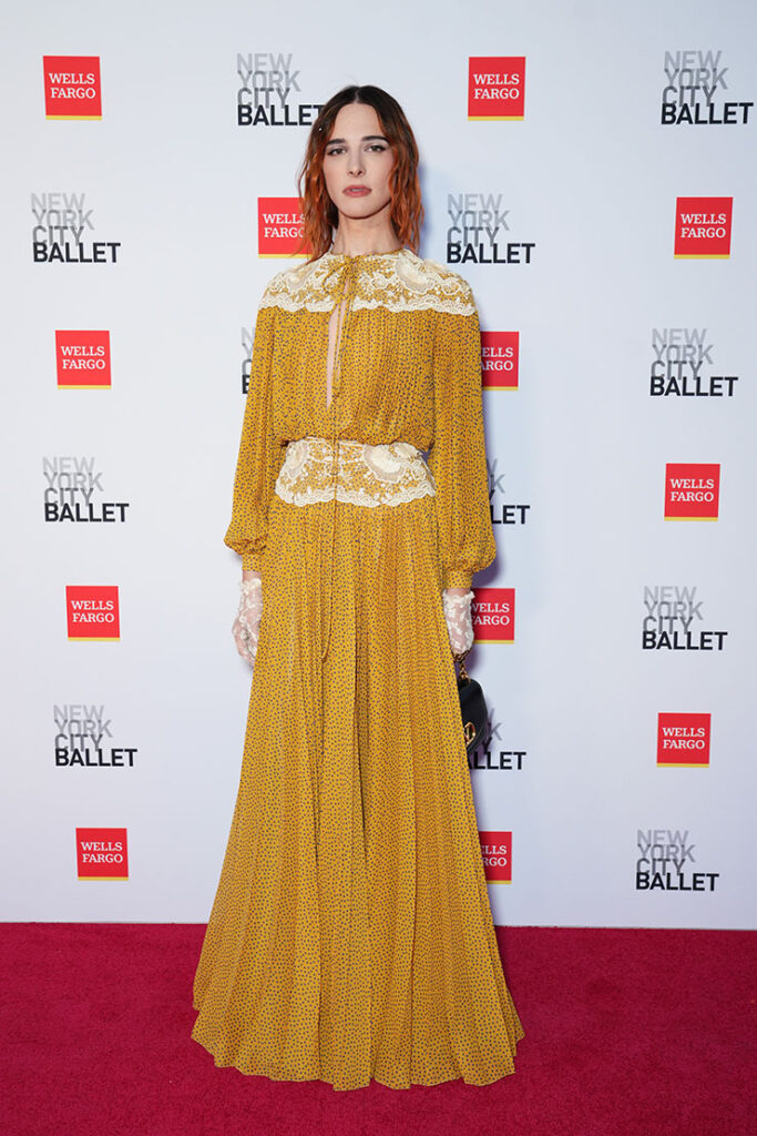  Hari Nef attends the New York City Ballet 2024 Fall Fashion Gala 