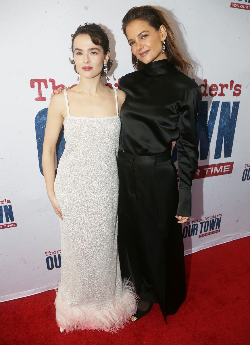  Zoey Deutch and Katie Holmes pose at the opening night of the revival of "Our Town" 