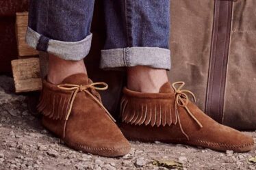 5 Best Moccasins for Men to Wear in Any Forecast in 2024