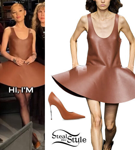 Ariana Grande: Brown Dress and Pumps