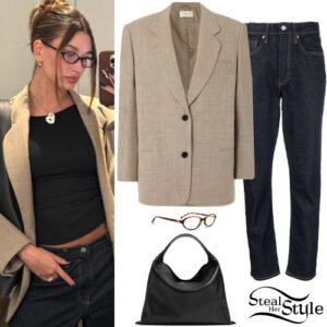 Hailey Baldwin: Taupe Blazer, Navy Jeans