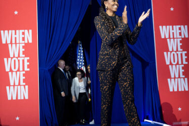 Michelle Obama's bold tailoring at Kamala Harris’ Michigan Rally