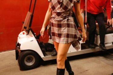 Taylor Swift Wore Vivienne Westwood To The New Orleans Saints v Kansas City Chiefs Game