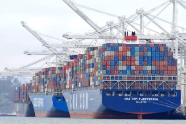 US Shippers Avoid East Coast Ports on Risk of Second Strike