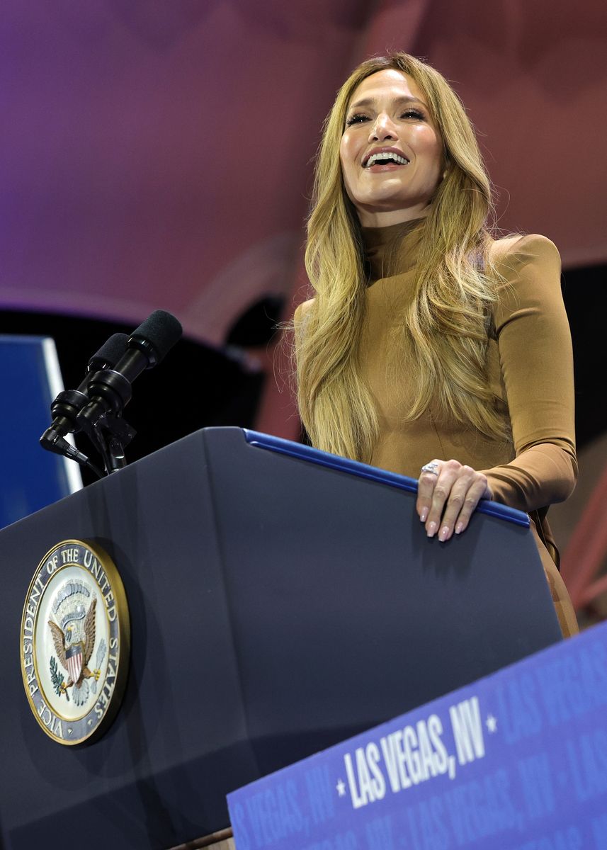 Jennifer Lopez speaks at a "When We Vote We Win" campaign rally 