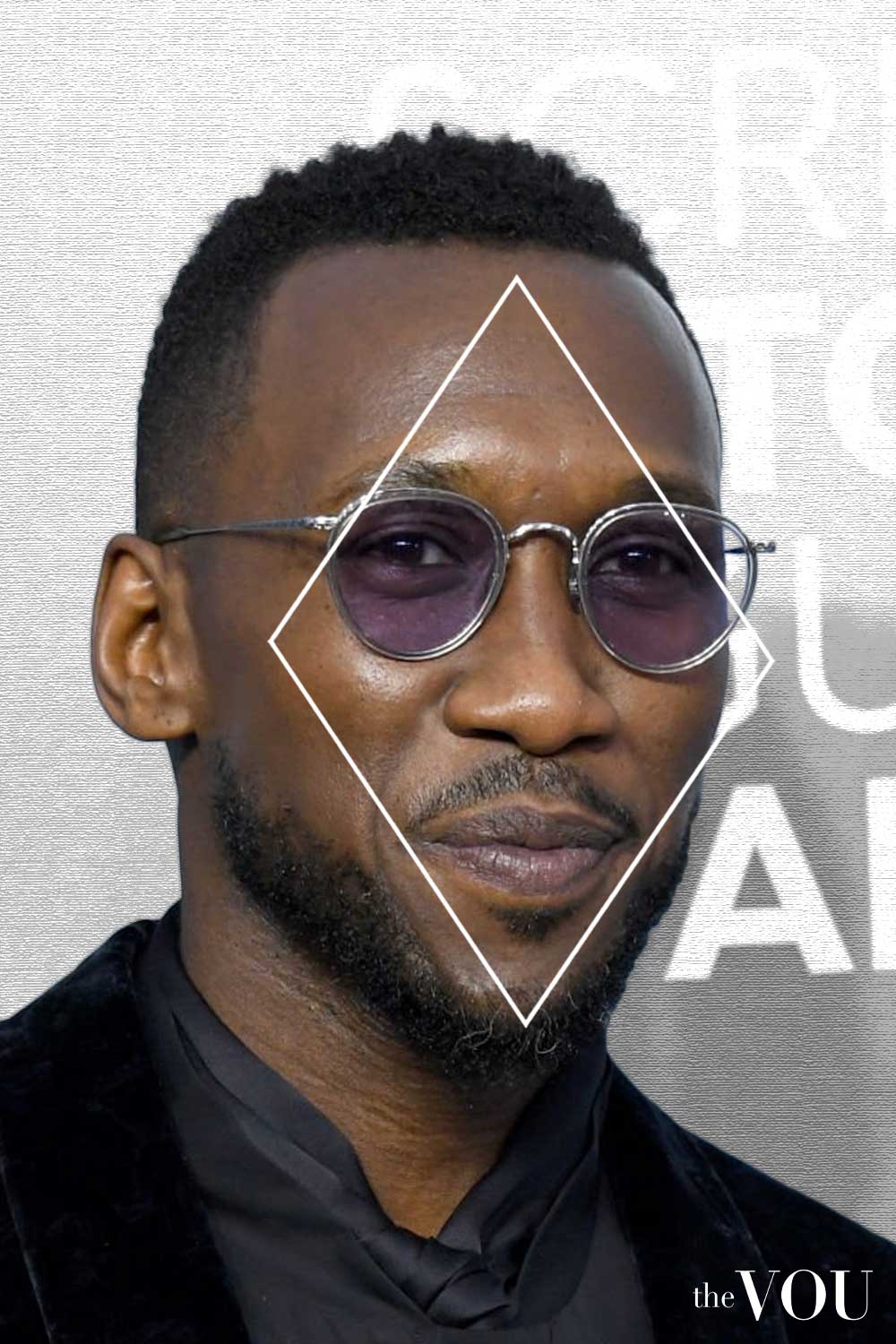 Short Taper Fade Hairstyle Diamond Face Shape Mahershala Ali