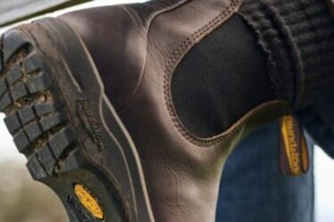 7 Best Blundstone Boots for Anytime, Every-wear in 2024