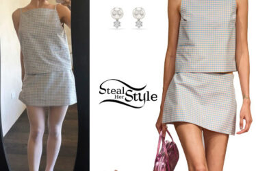 Ariana Grande: Blue Gingham Top and Skirt