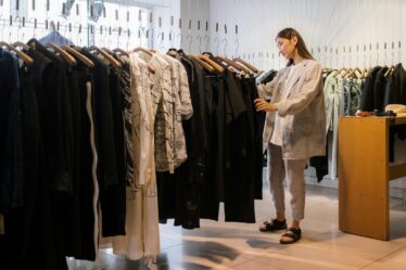 Canadian Fashion Company Groupe Dynamite Launches IPO