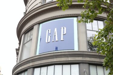 Gap Lifts Outlook Ahead of Key Shopping Season