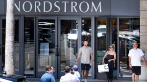 Nordstrom Bumps Up Annual Outlook, Sidestepping Retail Weakness