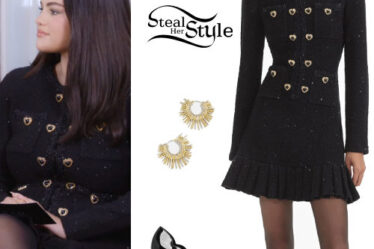 Selena Gomez: Black Knit Mini Dress and Pumps