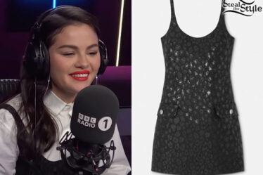 Selena Gomez: Black Leopard Dress