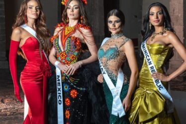 This is what the beauty pageants wore during the Día de Muertos festivities