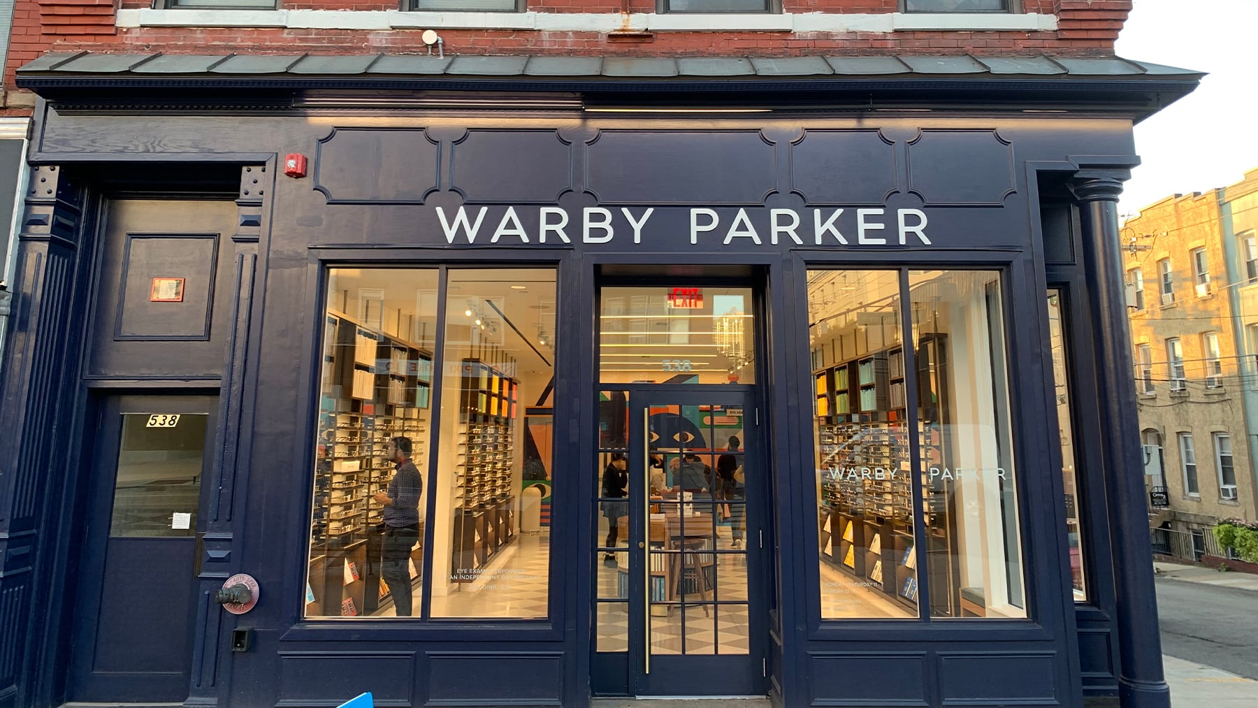 Warby Parker Narrows Losses, Raises Full-Year Revenue Projections