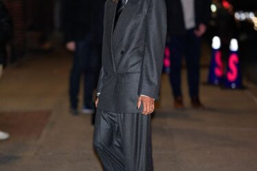 Zoe Saldana Wore Saint Laurent For The Late Show With Stephen Colbert