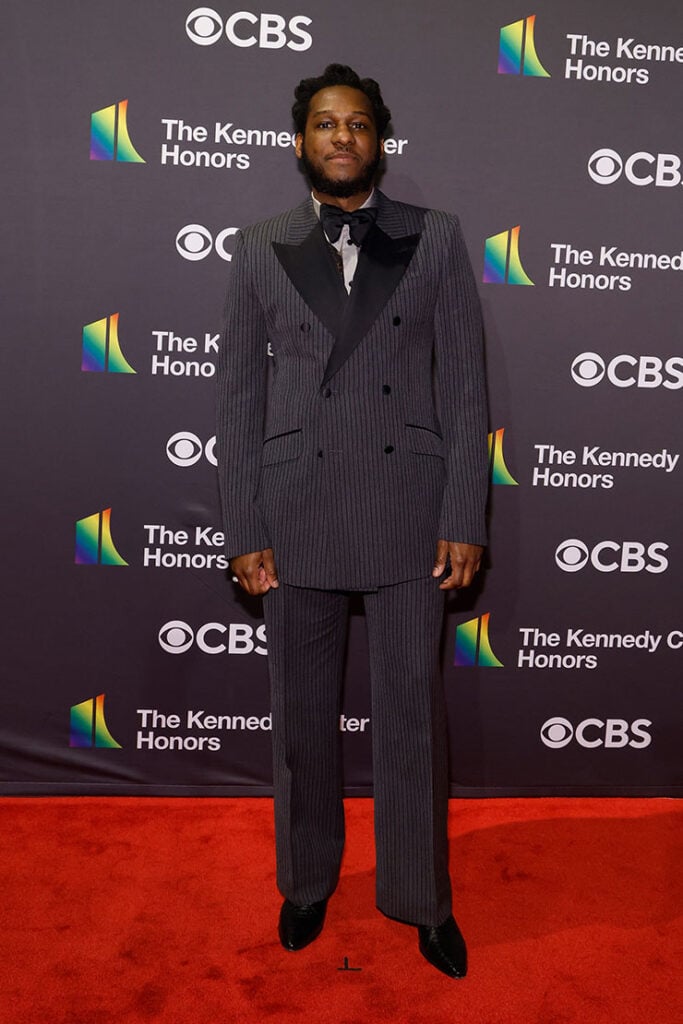 Leon Bridges attends the 2024 Kennedy Center Honors a