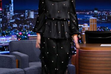 Keira Knightley Wore Valentino On The Tonight Show Starring Jimmy Fallon