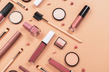 Saudi Cosmetics Retailer Nice One Announces $320 Million IPO