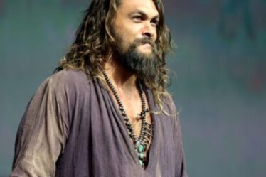 How to Dress Like Jason Momoa: Style Guide for Hollywood’s Rugged Icon