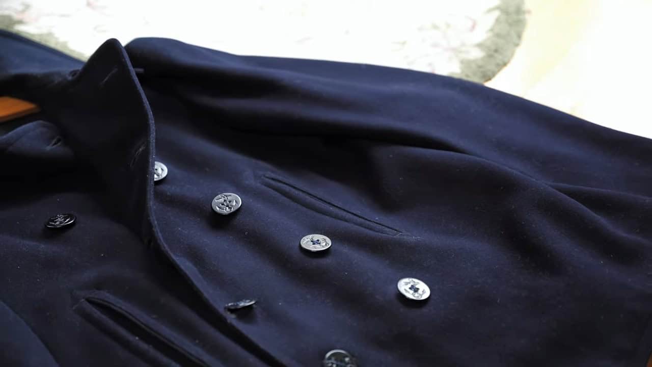 Sizing The Peacoat